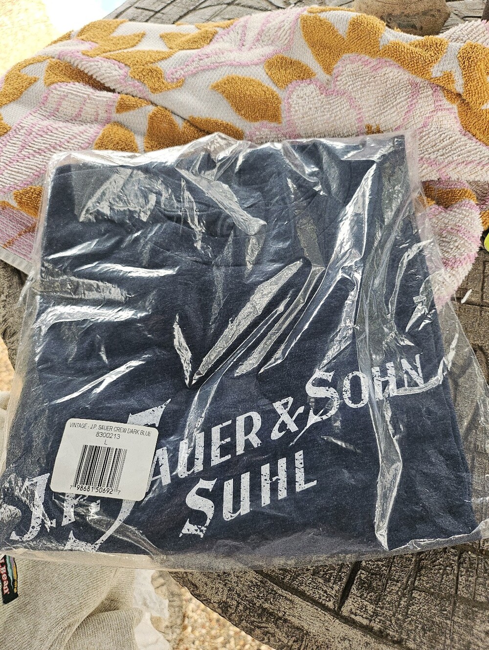 New In Package Vintage J.P. SAUER & SOHN Dark Blue Cotton Crew T-SHIRT Large
